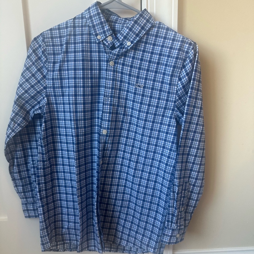 NWT Boys Vineyard Vines button down shirt